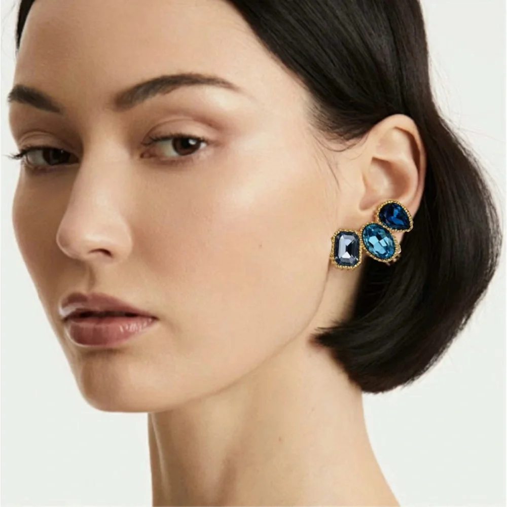 OSCAR de La Renta • BLUES Emerald-Cut Climber Ear Cuffs Clip On.